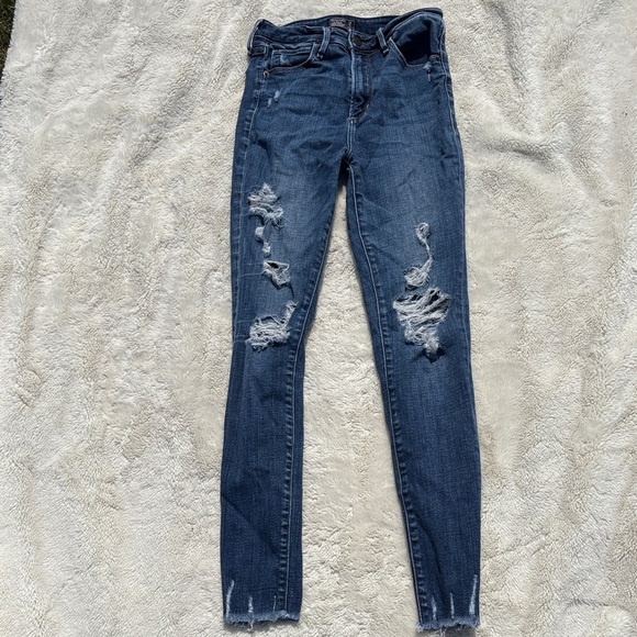 Abercrombie & Fitch Simone High-Rise Super Skinny Jeans – Size 26/2 | Distressed - Picture 1 of 7